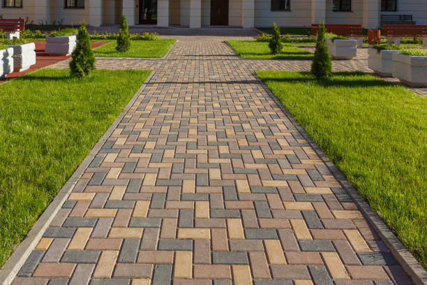 Best Driveway Pavers Cost  in Monticello, IN